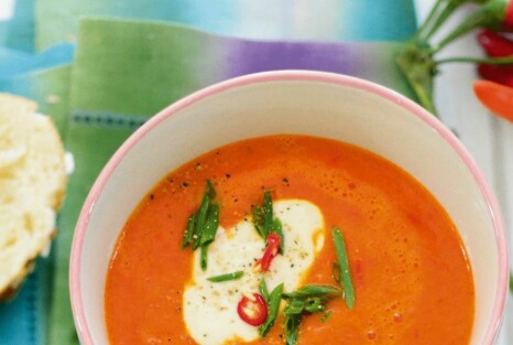 Feurige Paprika-Suppe