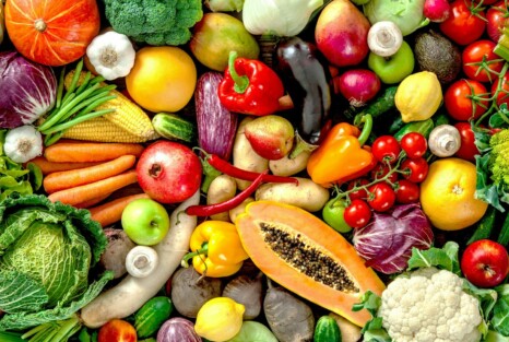 Buntest Gemüse und Obst