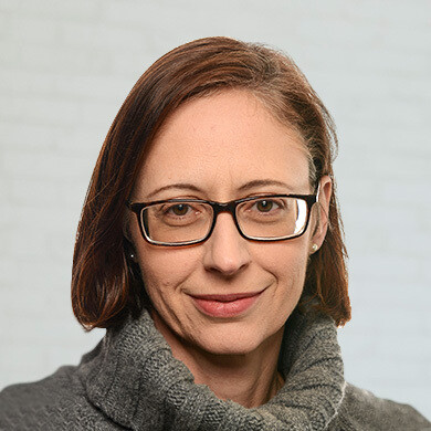 Nadine von Simply V