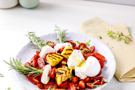 Caprese Genuss am Stiel