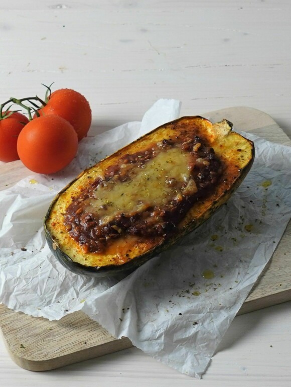 Gebackener Spaghettikürbis mit Sonnenblumenhack