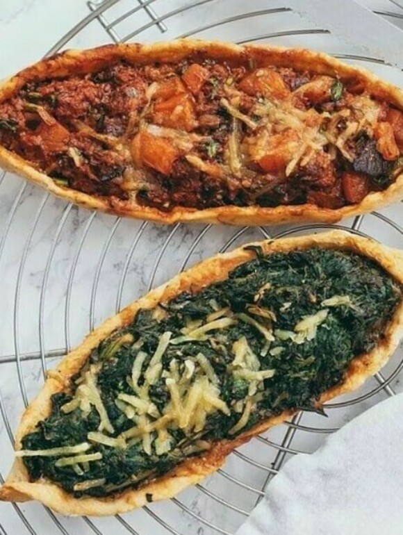 Vegane Pide-Schiffchen