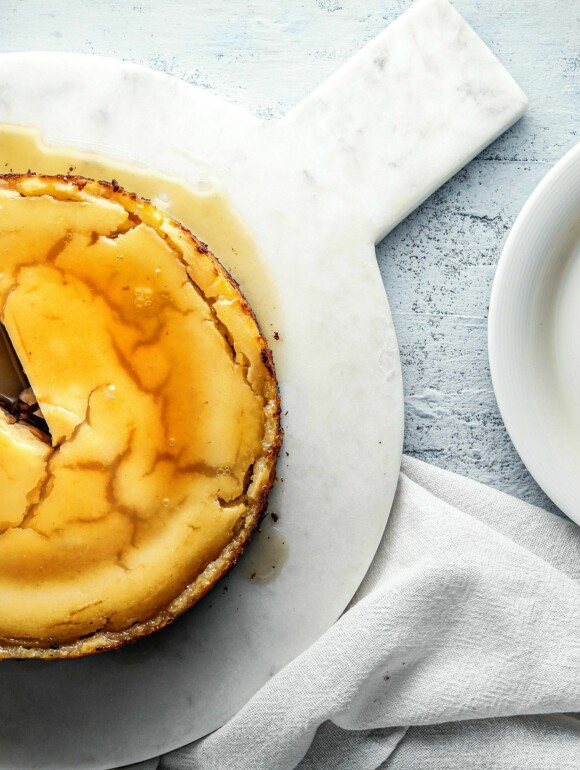 Veganer Kokos-Karamell-Käsekuchen