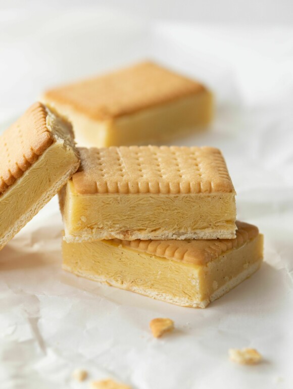 Keks Sandwich mit Vanille Creme