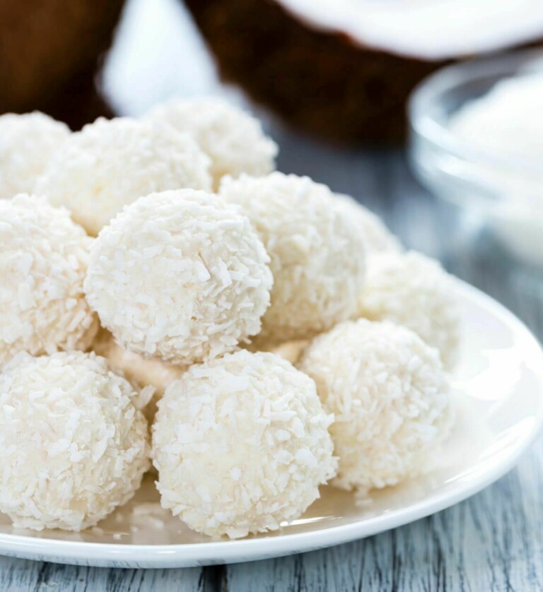Kokospralinen - Vegane Raffaello