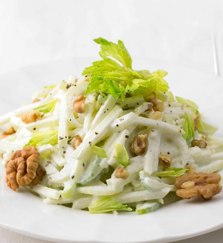 Waldorfsalat - veganes Rezept | Simply V Waldorfsalat - veganes Rezept | Simply V