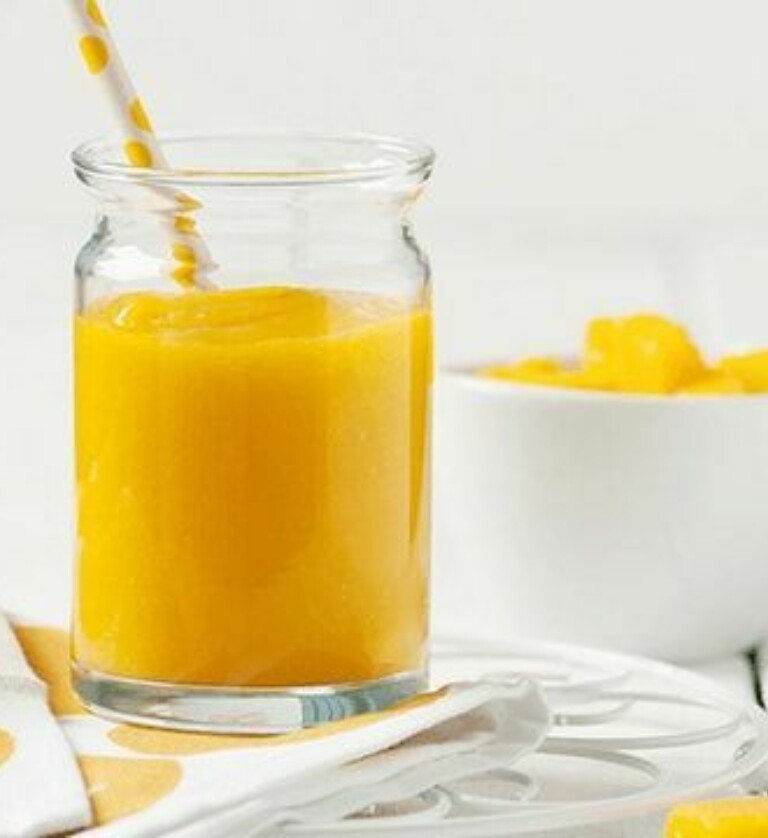 Mango-Ananas-Smoothie