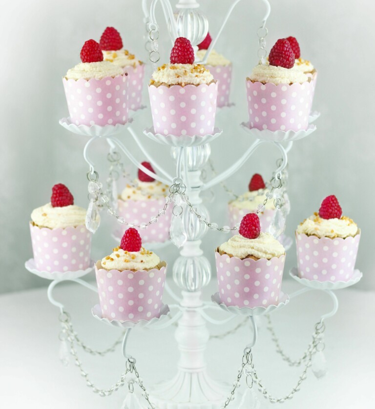 Haselnuss Himbeer Cupcakes
