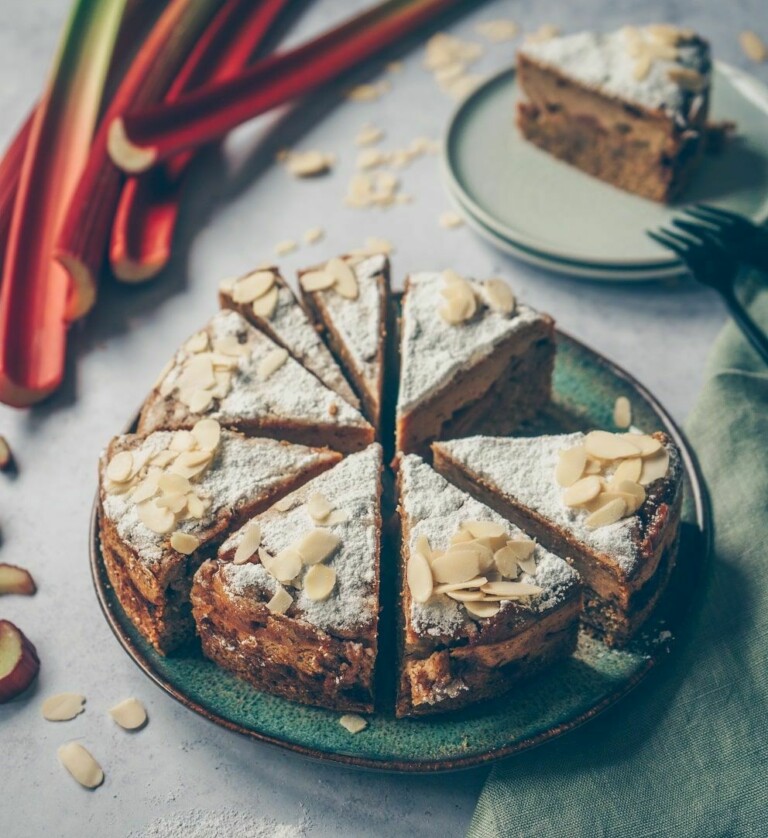 Veganer Rhabarberkuchen