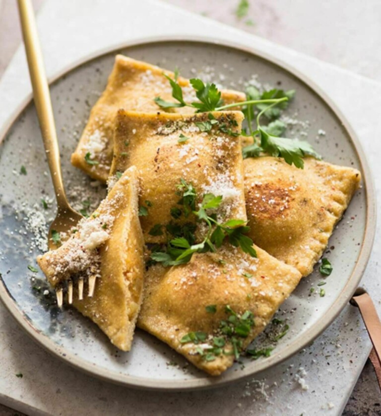 Glutenfreie Ravioli zum selber machen mit Süßkartoffel-Füllung