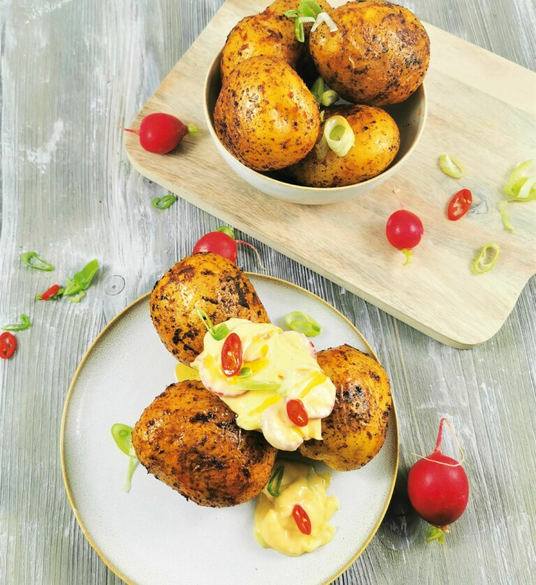 Kartoffeln mit Mango-Radieschencreme