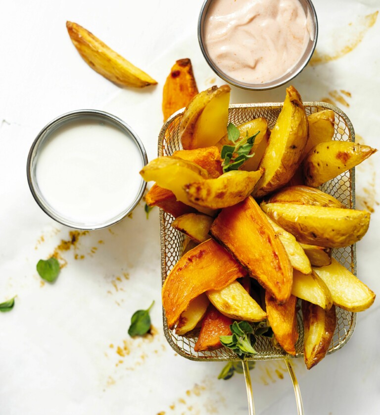 Kartoffelecken selber machen - Mit veganer Sour Cream und Cocktailsoße