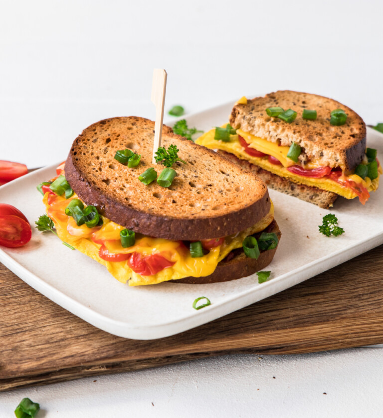 Glutenfreies veganes &amp;quot;Omelette&amp;quot;-Sandwich | Simply V