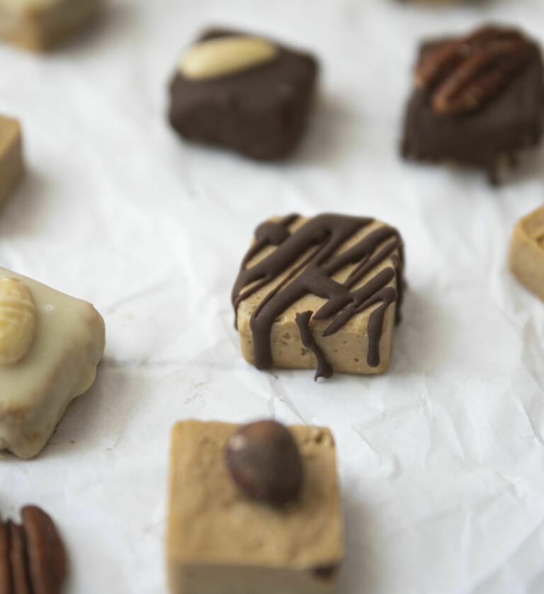 Vegane Pralinen mit Schokolade