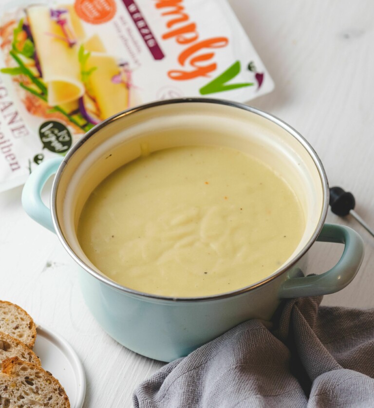 Veganes Fondue mit Simply V Genießerscheiben